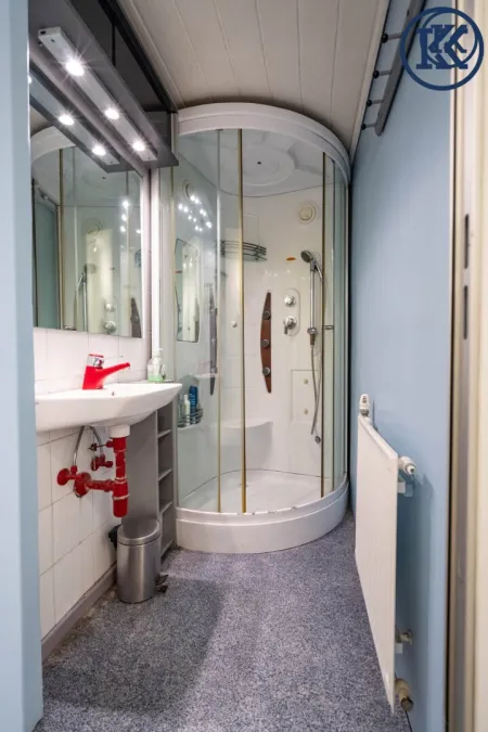 Wohnung 2 Obergeschoss - Duschkabine