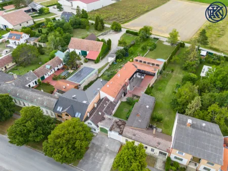 Grundstück