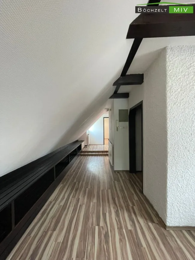 Großzügige Dachgeschosswohnung mit 88,37 m² in Traboch - Bild