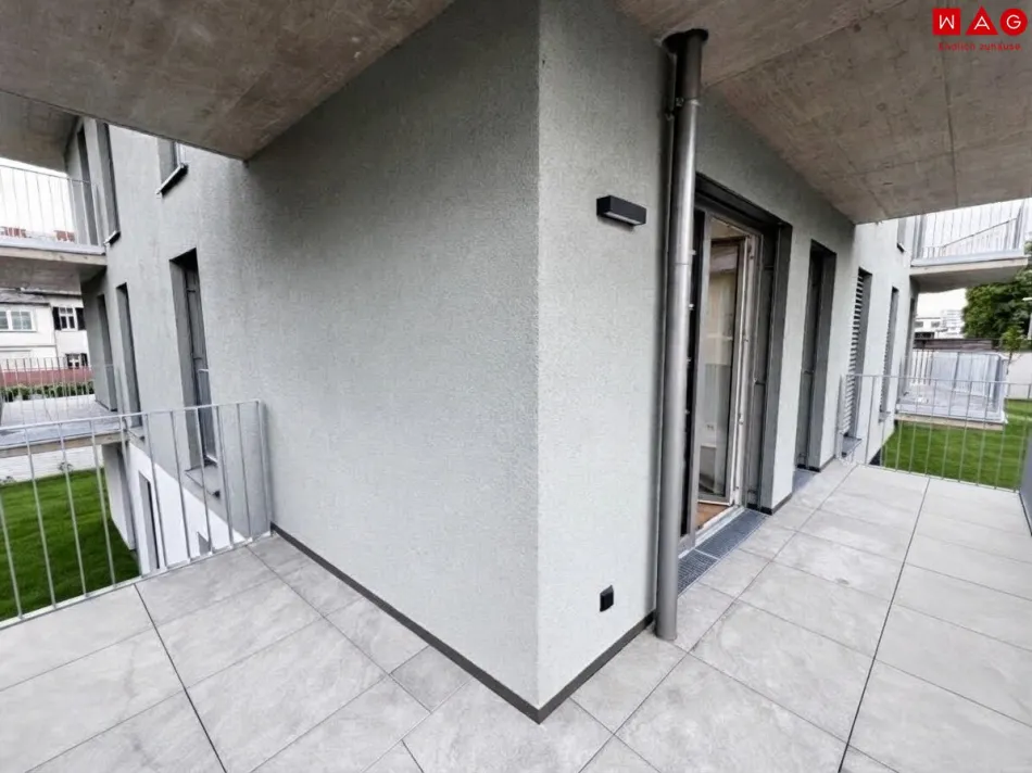 Neubau: Großzügige 3-Zimmerwohnung mit Balkon! - Titelbild