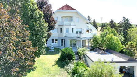 Hausansicht Front
