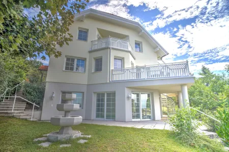 Blick auf Haus