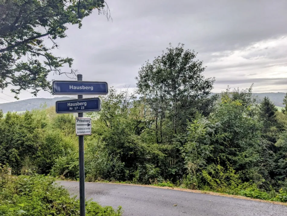 Braugrundstück in Ruhelage - Hanglage - Titelbild