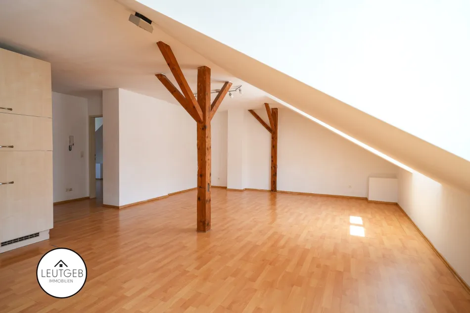Wohnen mit Charakter – 3-Zimmerwohnung mit Potential - Bild