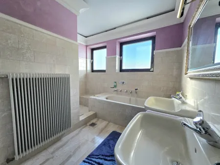 Badezimmer - EG