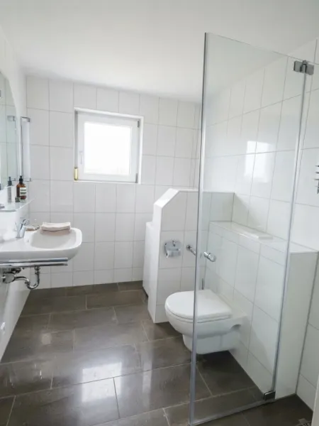 Badezimmer 2