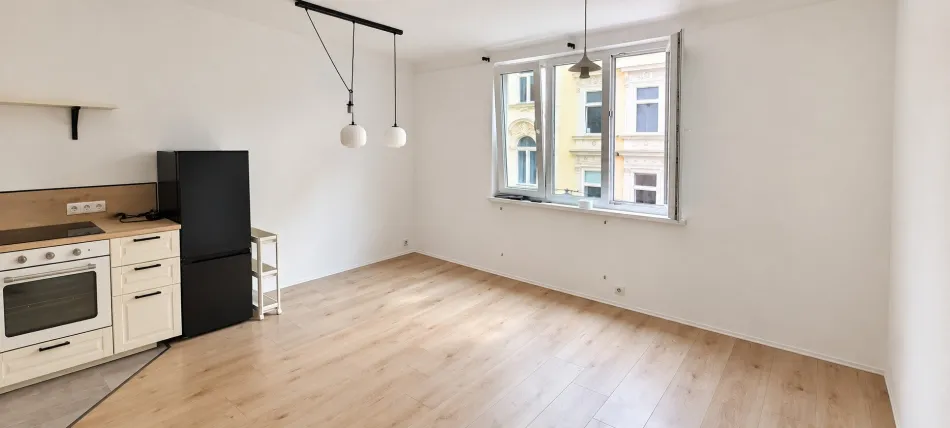 2-Zimmer Wohnung in 1050 Wien mit Aufzug und Infrarotheizung – €297.000 - Titelbild