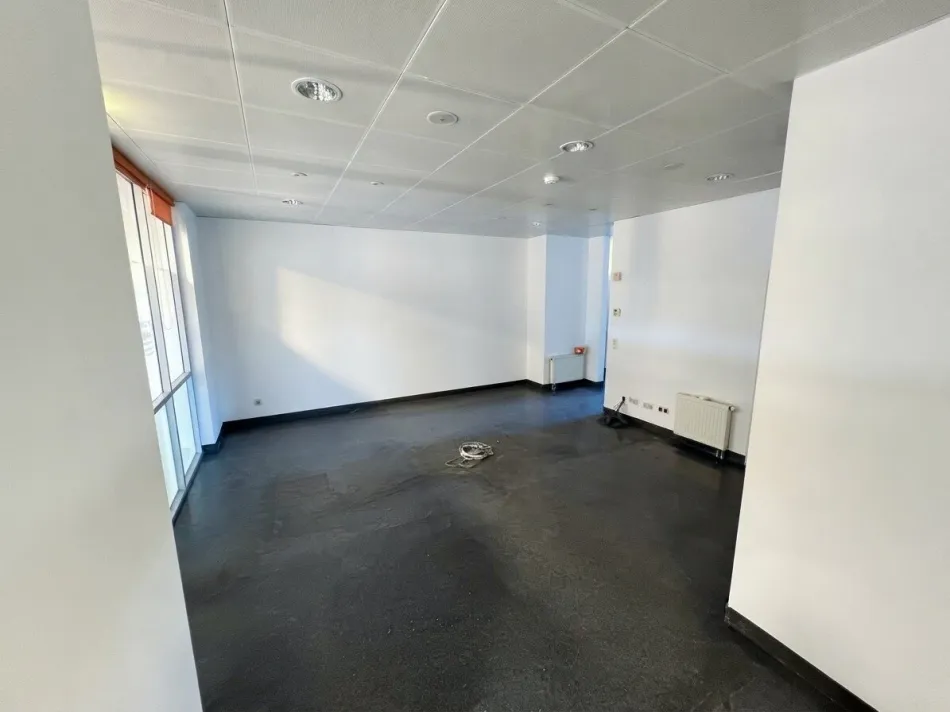 mögliche Einrichtung - Büro Empfang