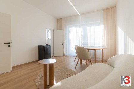 K3 - Salzburg/Elisabeth-Vorstadt - Stilvoll modernisierte Garconniere mit durchdachtem Raumkonzept & Balkon – bezugsfertig möbliert!!!