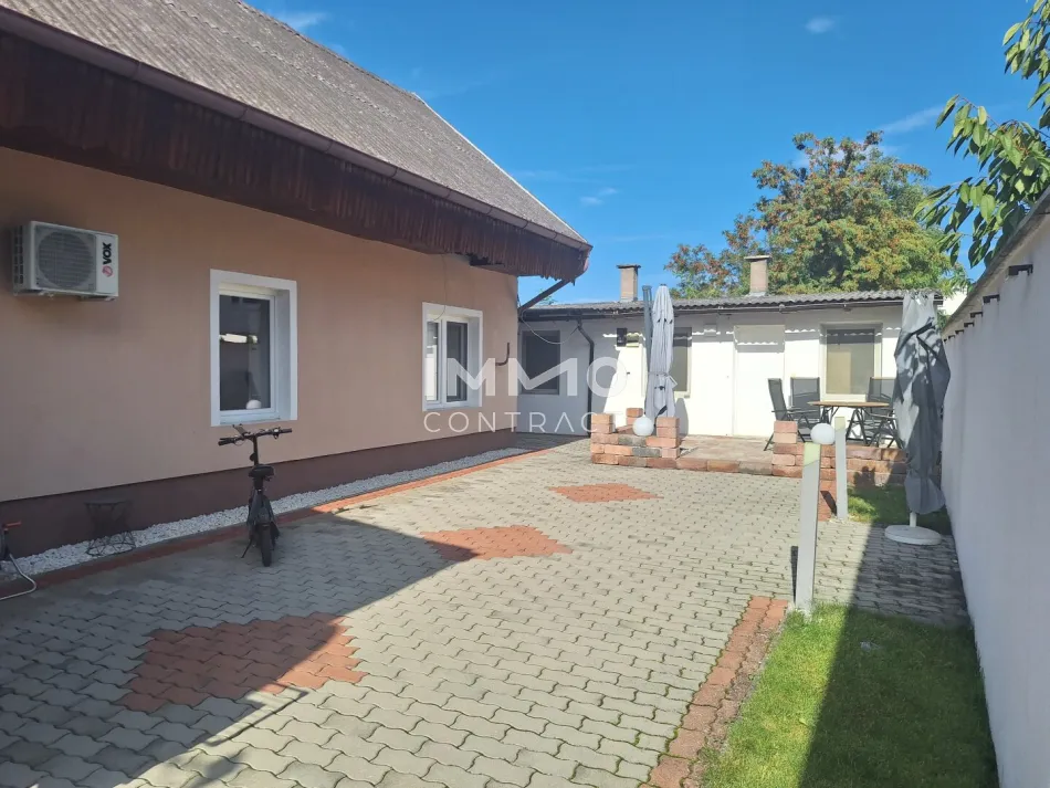 Großzügiges Einfamilienhaus mit 190 m² Wohnfläche & zusätzlichem 42 m² Bestandsgebäude in Prottes - Titelbild