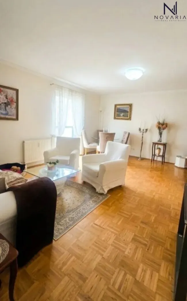 Einziehen & Wohlfühlen! Helle 3 Zimmer Wohnung mit ca. 70m2 Wohnfläche inkl. Garagenplatz, Einbauküche & Aufzug in 1220 Wien (Barrierefrei) - Bild