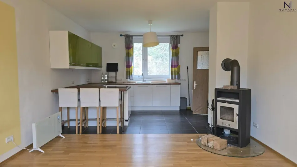Charmantes Einfamilienhaus in Thenneberg mit Garten, Balkon und viel Potenzial! - Bild