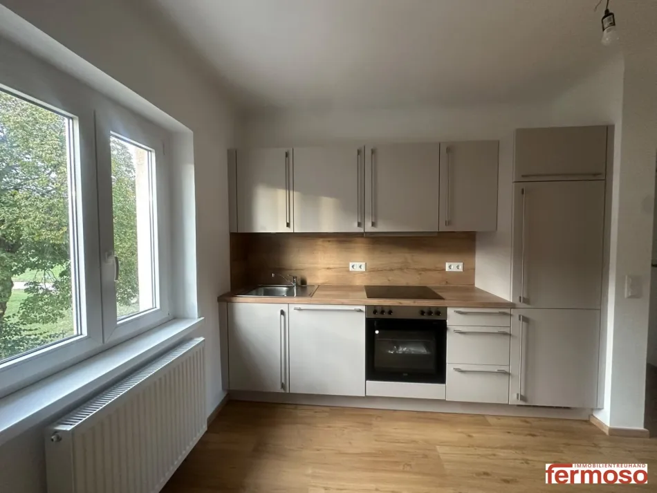 Charmante 2-Zimmer Wohnung mit Grünblick in Ebergassing – Miete nur 715 €! - Titelbild