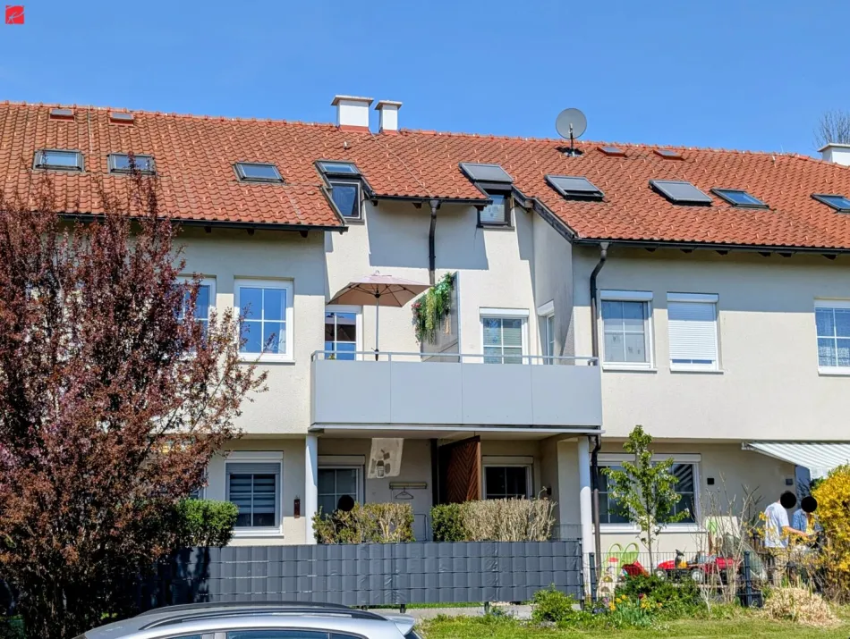 Koffer packen & einziehen! Teilmöblierte Maisonette mit Bergblick - Titelbild