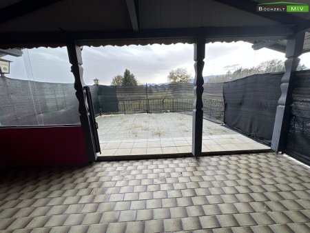 Eigennutzer oder Anleger: Generalsaniertes Laufhaus mit 13 Zimmer an der B70 nahe Voitsberg