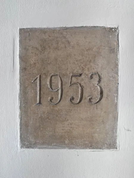 1953