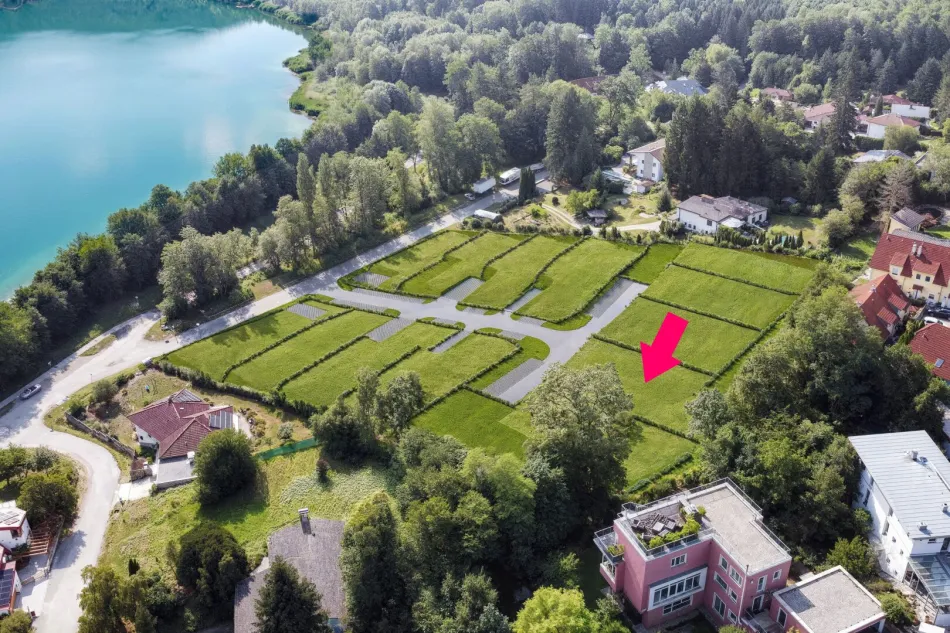 Traumgrundstück am Bartberg mit Blick auf den Wienerwaldsee - Titelbild