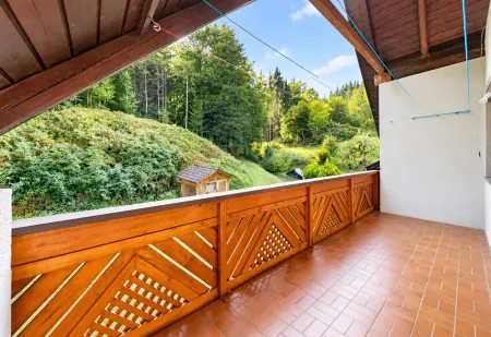Balkon – linke Haushälfte