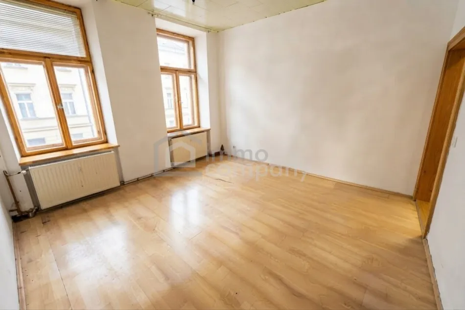 Geschäfts-/Praxis-/Bürofläche 104m², optimaler Grundriss, nahe Meidlinger Markt in 1120 Wien! - Titelbild