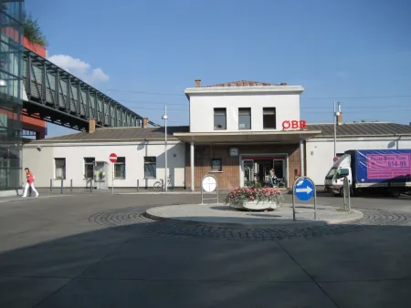Nahe S-Bahn-Station Liesing