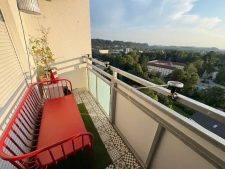 Traumhafte 3-Zimmer-Wohnung mit 89 m² & Panoramablick im 11. Stock in Wels! - Titelbild