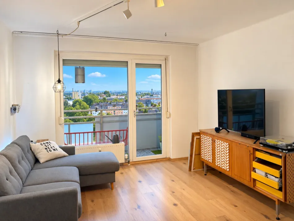 Traumhafte 3-Zimmer-Wohnung mit 89 m² & Panoramablick im 11. Stock in Wels! - Bild