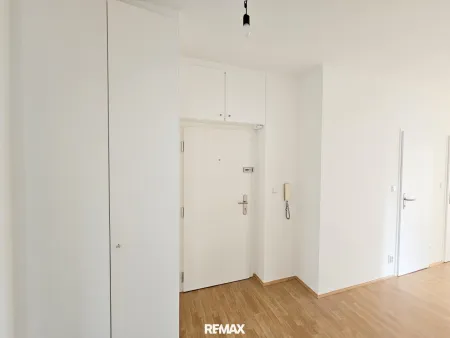 Kästen im Vorraum