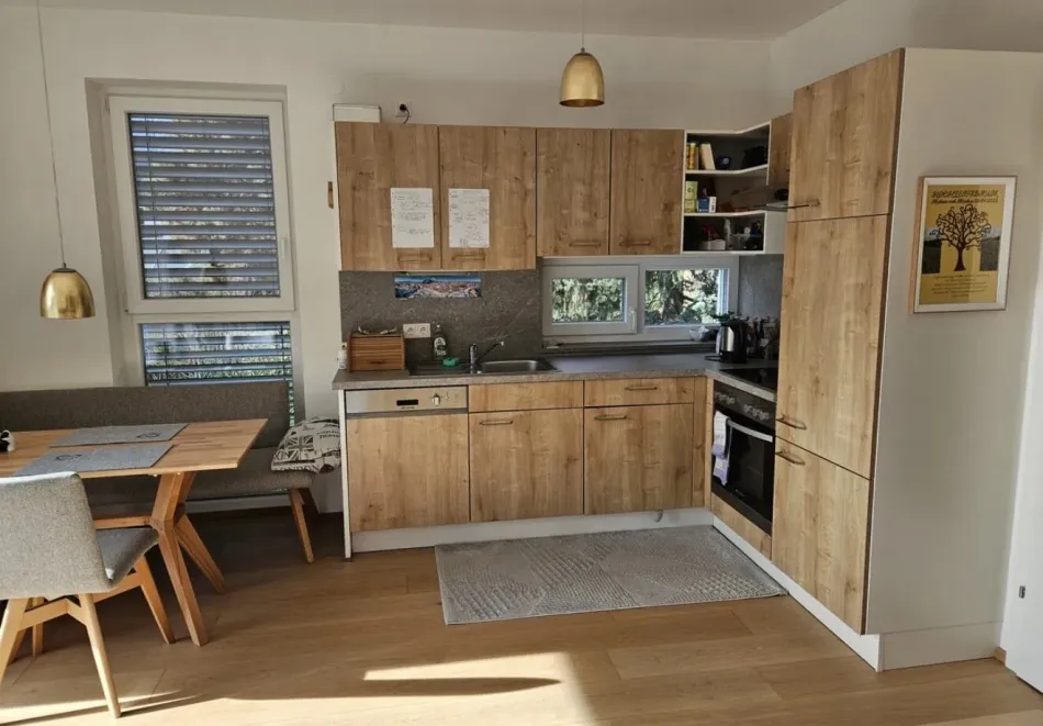 Neuwertige 3-Zi-Wohnung mit Terrasse, Parkplatz & Einbauküche in Graz 8010 – 333.000 € - Bild