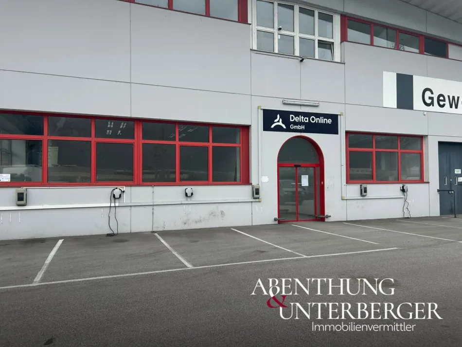 Große Industriehalle 850m² in Hall in Tirol – ideale Gewerbefläche zu mieten! - Titelbild