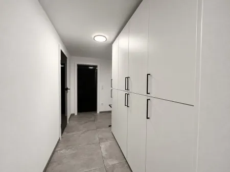 Keller