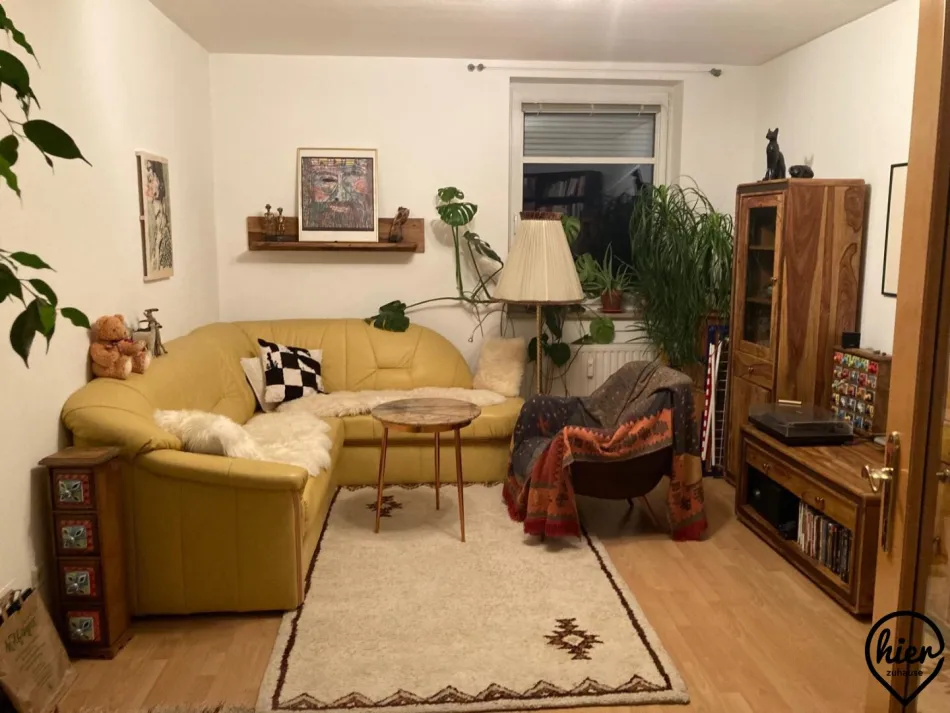 Eggenberg: 2-Zimmer-Küche Wohnung mit Terrasse und TG-Platz - Bild