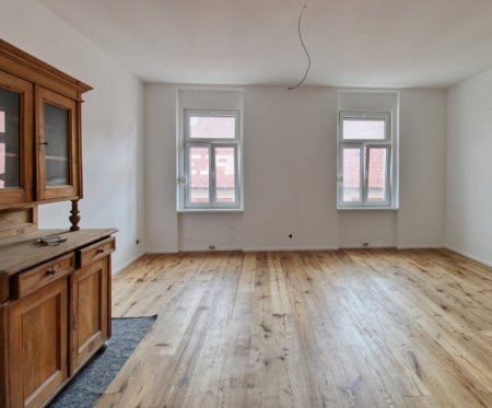 TRAUMWOHNUNG komplett saniert mit 2 Zimmern, Balkon und zentraler Lage in Graz