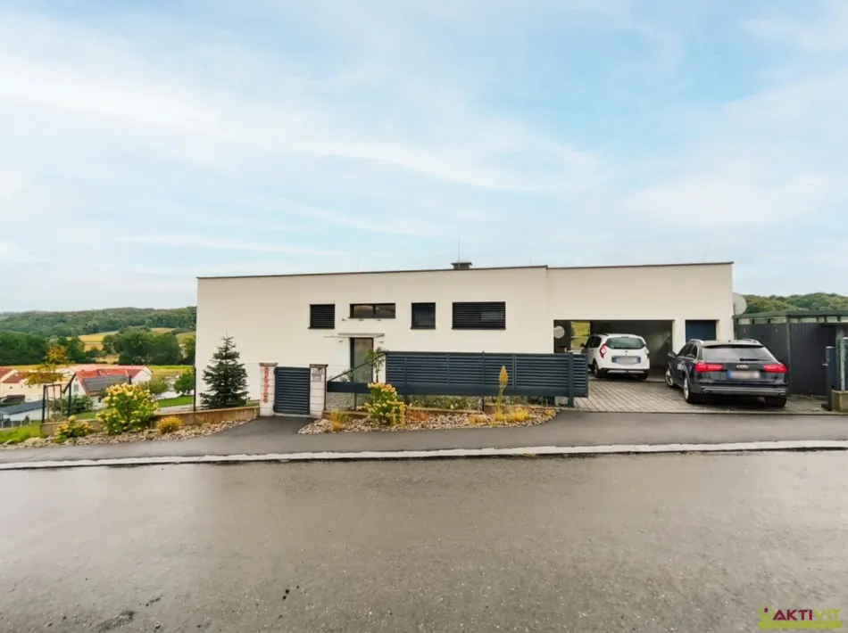 Individuelle Architektenvilla mit Traumküche und großem Grundstück in Aussichtslage im Südburgenland. - Bild