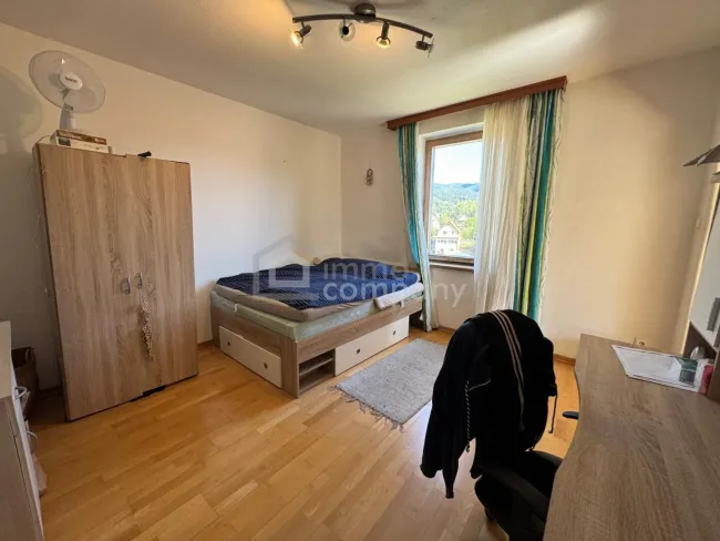Wohnhaus in ruhiger Lage, Leoben-Waasen