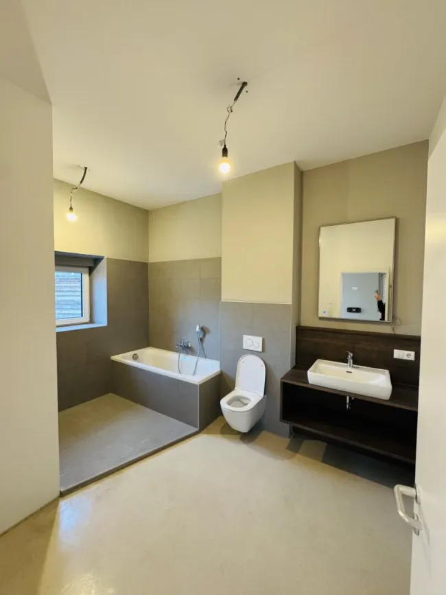 HOCHWERTIGE 2-Zimmer-Wohnung mit Balkon und Garage in Leibnitz – Ihr neues Zuhause wartet! - Bild