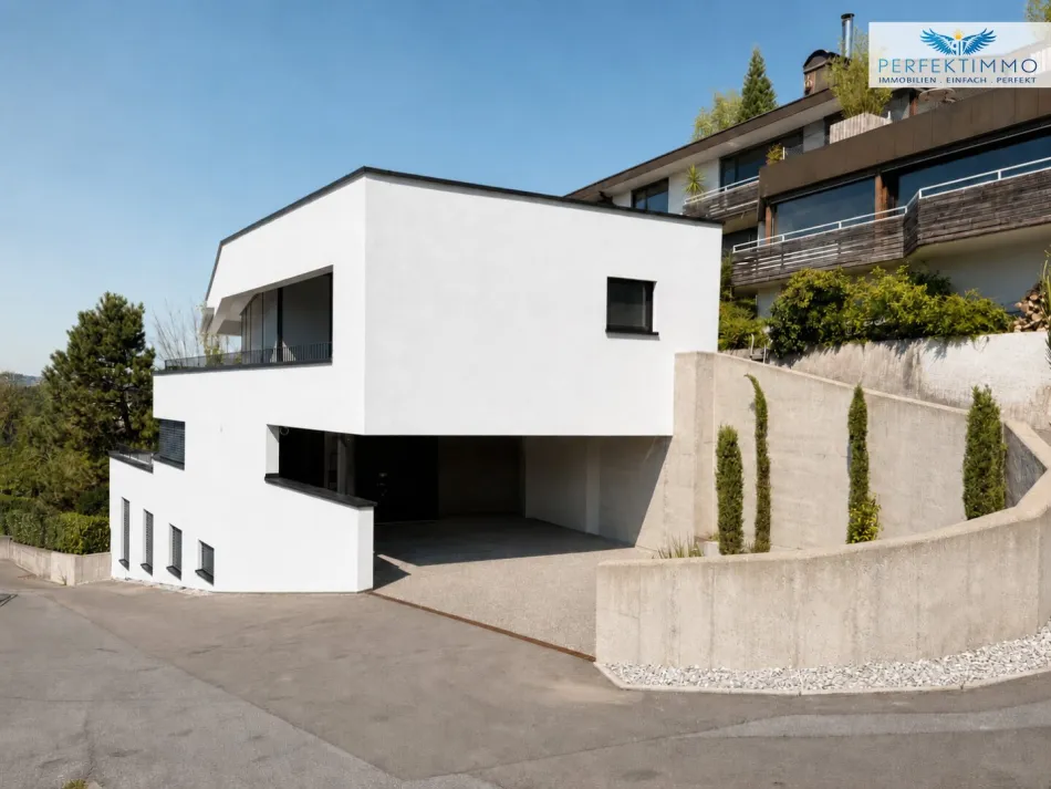 Exklusive Panoramavilla mit Seeblick - Bild