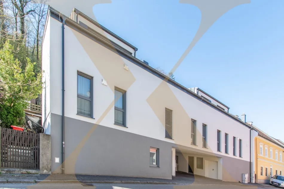 Anleger aufgepasst! Lichtdurchflutete, befristet vermietete 3-Zimmer-Wohnung in Thalheim bei Wels zu verkaufen! - Titelbild