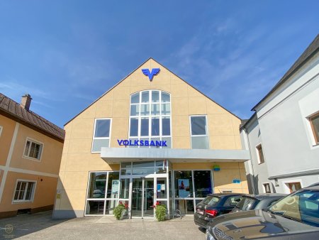 Vielseitig nutzbare Geschäftsfläche in Mank!
