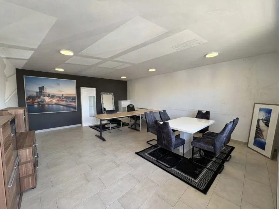 PROVISIONSFREI!!! Modernes Büro, Kreativstudio, ideal für IT, Social Media etc. ca. 32,5 m² NO3 - Titelbild