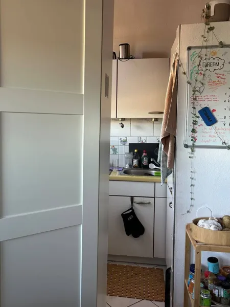 Küche - Gemütliche 1,5 Zimmer Galeriewohnung direkt im Zentrum Miete Oberndorf bei Salzburg