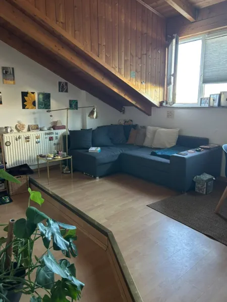 Wohnbereich - Gemütliche 1,5 Zimmer Galeriewohnung direkt im Zentrum Miete Oberndorf bei Salzburg