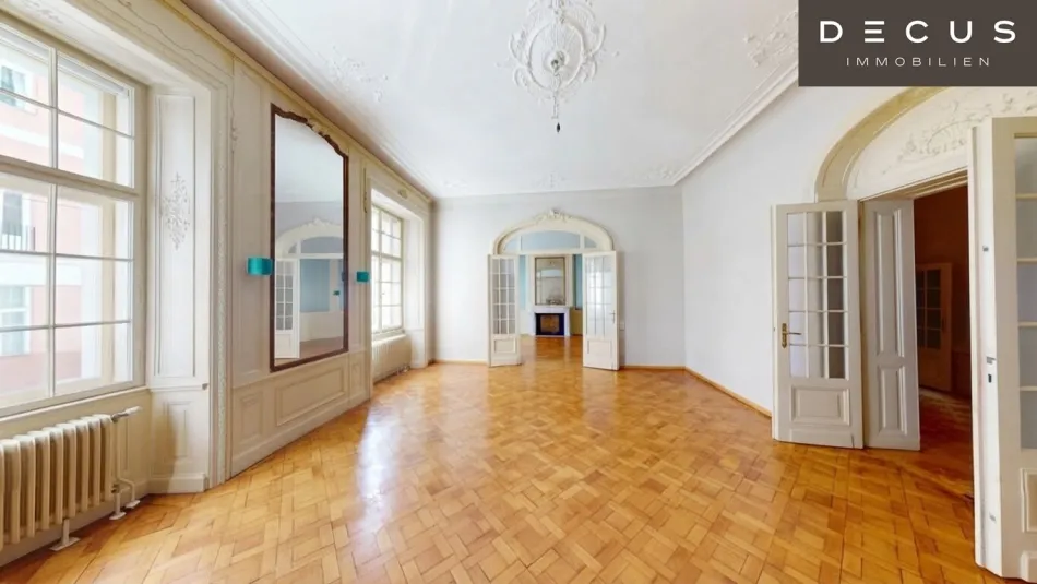 EINZIGARTIGER ALTBAU-TRAUM IM BOTSCHAFTSVIERTEL, STUCK, KAMIN, BELETAGE, 3D-RUNDGANG - Bild