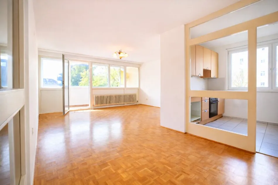 Aigen/Parsch: Zentrale und großzügige 2-Zimmer Wohnung mit Loggia. AB SOFORT! - Titelbild