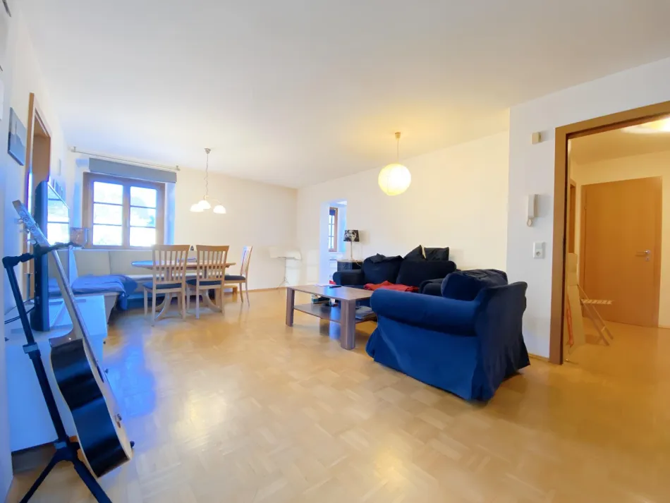Helle 3-Zimmer-Wohnung mit Carport in Thüringen zu vermieten - Bild