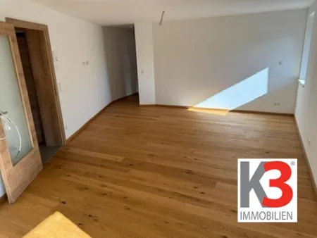 Einmaliges Konzept-Restaurant, Sauna,Yoga, Kraftraum im Haus-Luxuswohnung mit besonderer Architektur - 2 Bäder, 3 Schlafzimmer und, und, und, und, - Bild