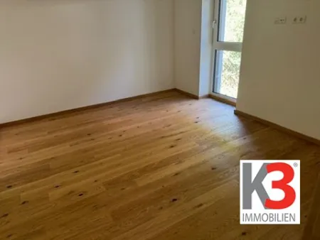 Einmaliges Konzept-Restaurant,Sauna, Yoga, Kraftraum im Haus-Familienwohnung in Filzmoos - Gehobene Ausstattung und viele Extras - Bild