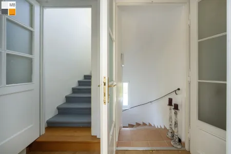 Stiegenhaus OG DG