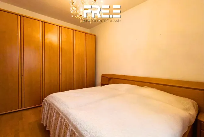 Schlafzimmer (KI)