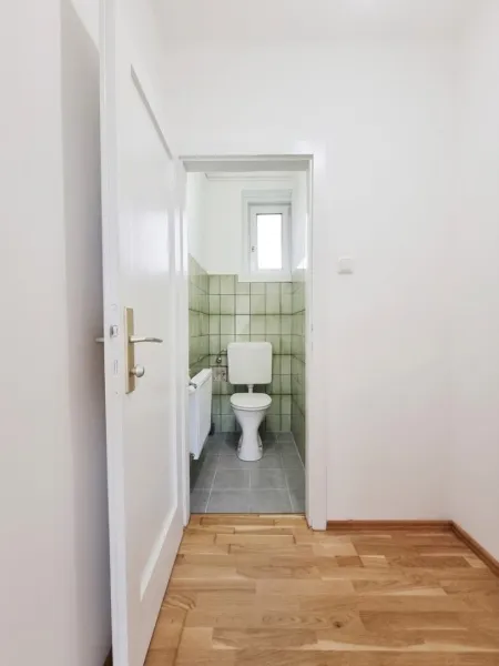WC / Innenflur / Garderobe