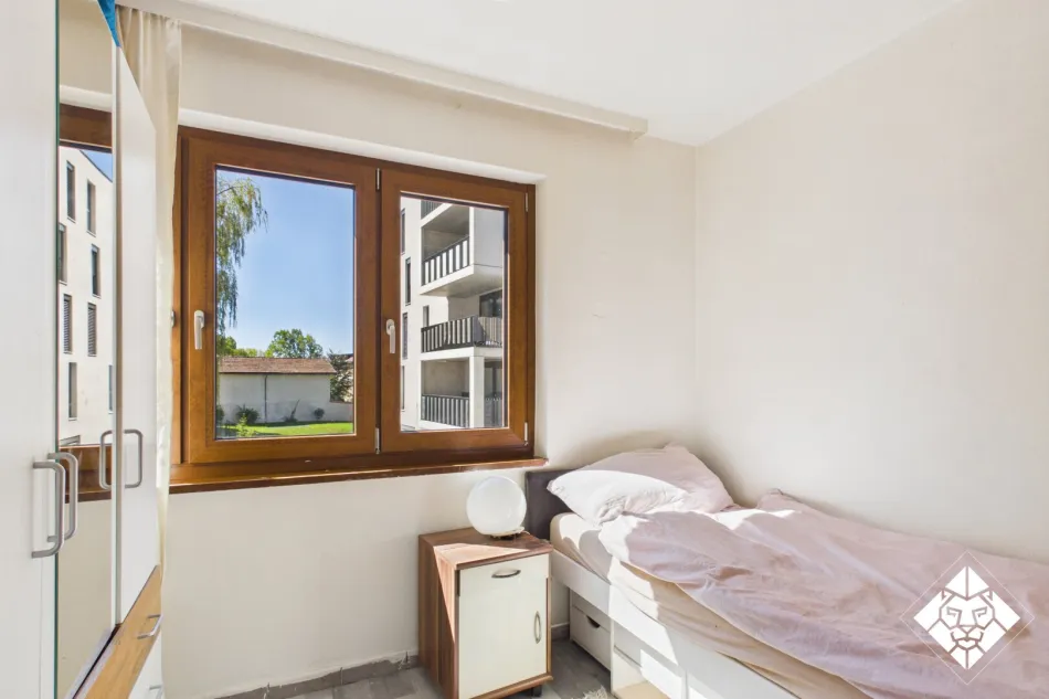 Gemütlichkeit trifft Potenzial: Wohnung in Zentraler Lage mit Kachelofen zu kaufen! - Bild